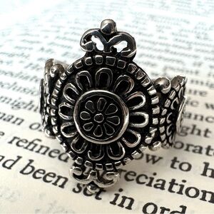 Sterling Silver Ornate Ring